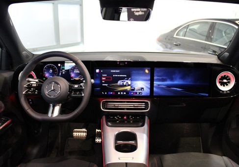 Mercedes-Benz GLB 250, 2026