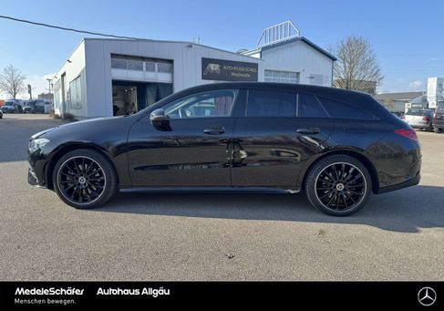 Mercedes-Benz CLA 250, 2022