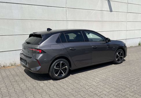 Opel Astra, 2025