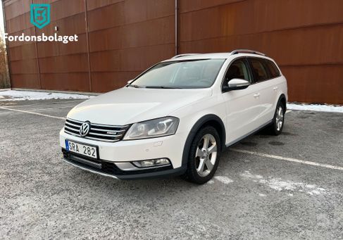 Volkswagen Passat, 2013