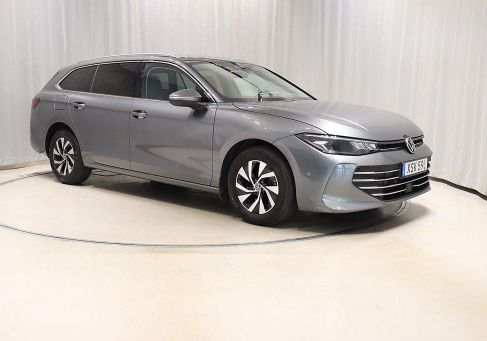 Volkswagen Passat Variant, 2025 3