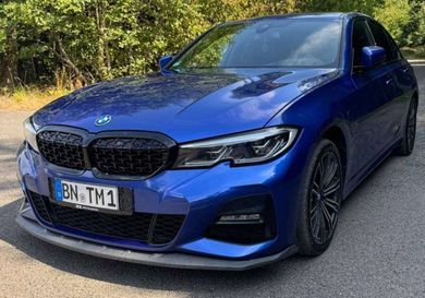 BMW 330, 2022