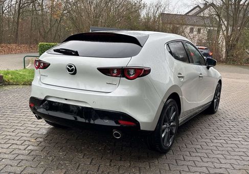 Mazda 3, 2026