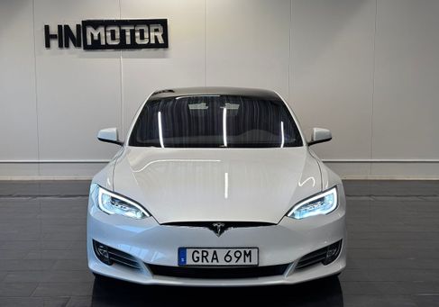 Tesla Model S, 2019