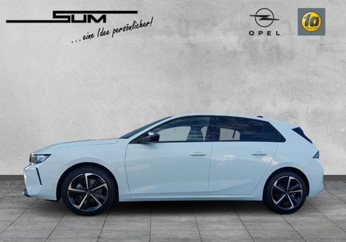 Opel Astra, 2025 2