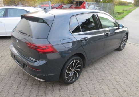 Volkswagen Golf, 2023 2