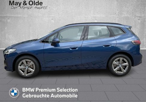 BMW 220, 2025 2