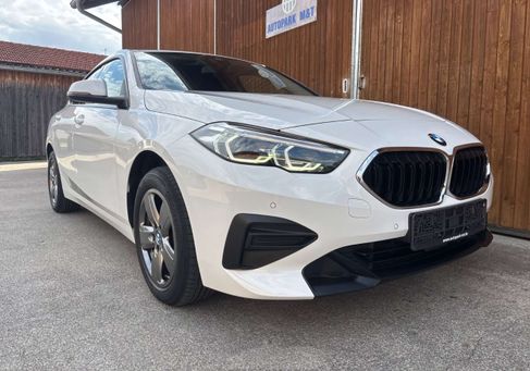 BMW 218, 2023 3