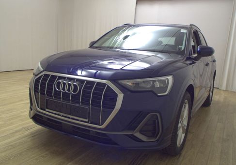 Audi Q3, 2022 2