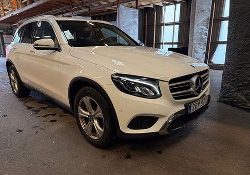 Mercedes-Benz GLC 220, 2018 3