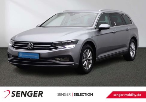 Volkswagen Passat Variant, 2022