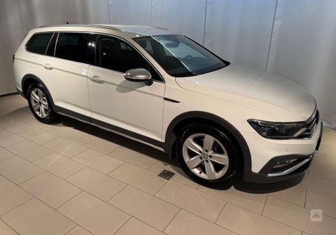 Volkswagen Passat, 2021