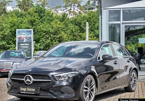 Mercedes-Benz A 180, 2023