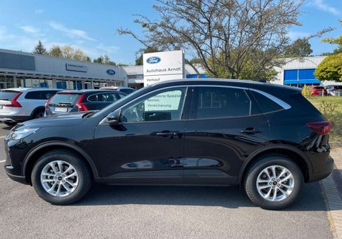 Ford Kuga, 2024