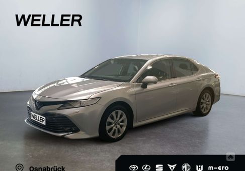 Toyota Camry, 2019