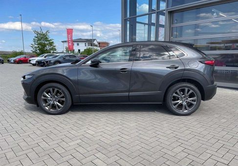 Mazda CX-30, 2025