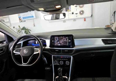 Volkswagen T-Roc, 2023