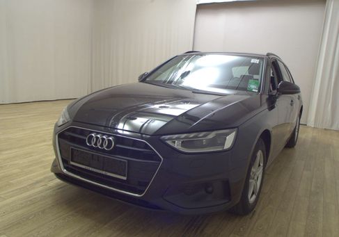 Audi A4, 2022