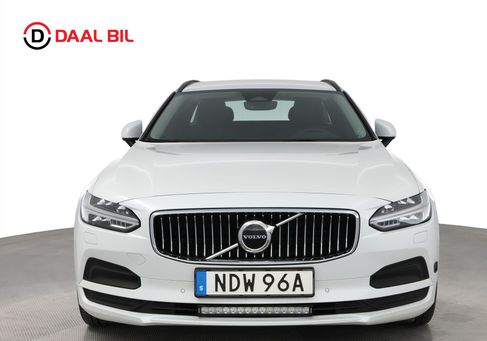 Volvo V90, 2023