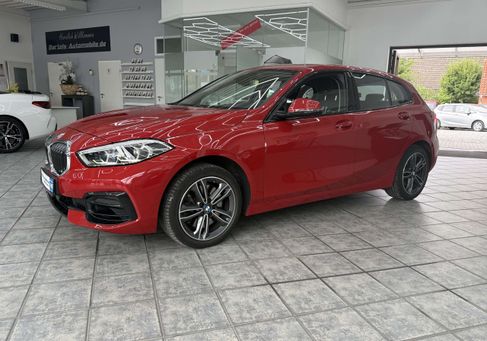 BMW 120, 2022