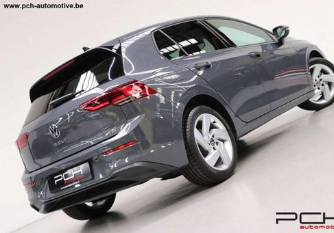 Volkswagen Golf, 2020
