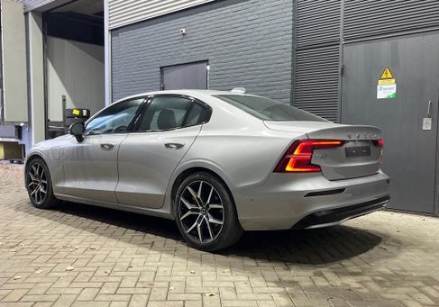 Volvo S60, 2024