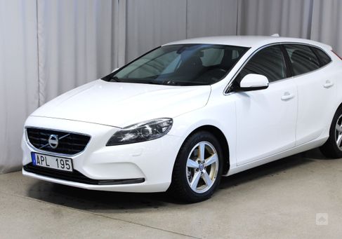 Volvo V40, 2014