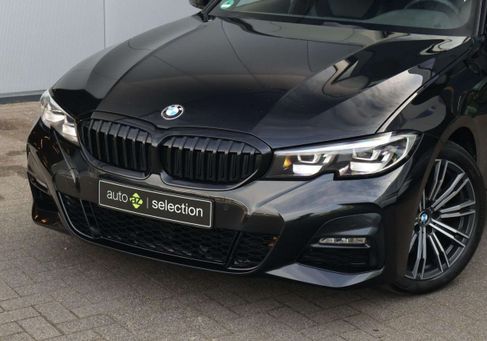 BMW 320, 2020