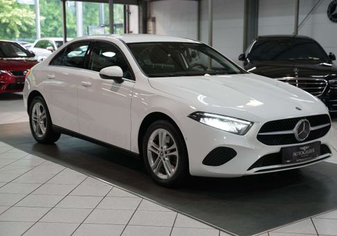 Mercedes-Benz A 250, 2023