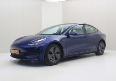 Tesla Model 3, 2022