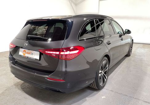 Mercedes-Benz C 220, 2023