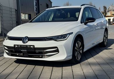 Volkswagen Golf, 2024