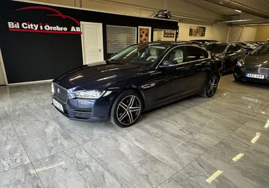 Jaguar XE, 2017
