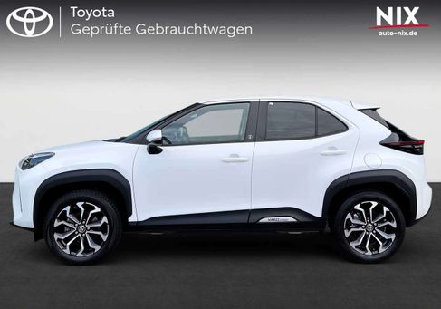 Toyota Yaris Cross, 2024 3