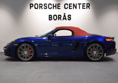 Porsche, 2022