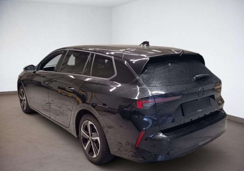 Opel Zafira, 2025
