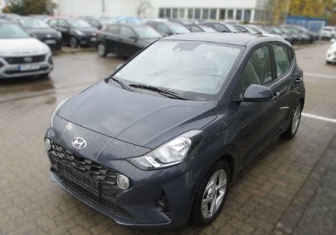 Hyundai i10, 2022