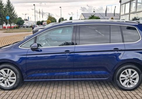 Volkswagen Touran, 2021 3