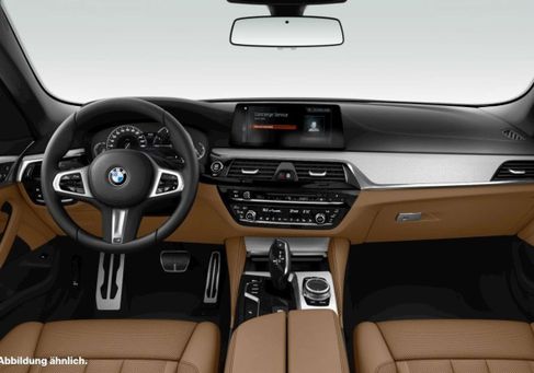 BMW 520, 2018