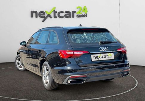 Audi A4, 2022
