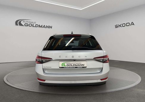 Skoda Superb, 2022