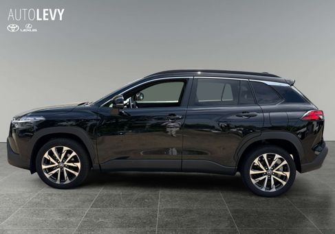 Toyota Corolla Cross, 2025