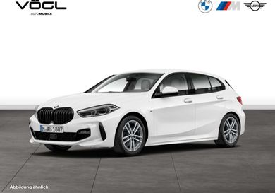BMW 118, 2023