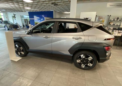 Hyundai Kona, 2025 3
