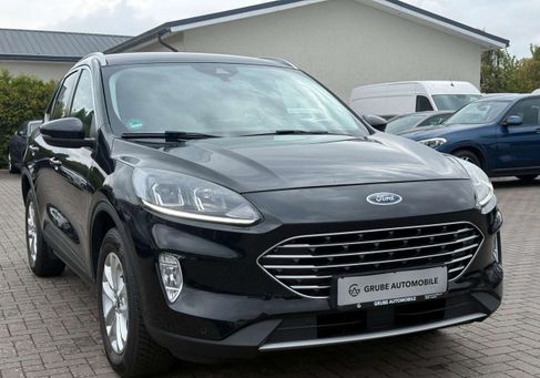 Ford Kuga, 2021