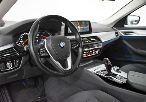 BMW 520, 2020