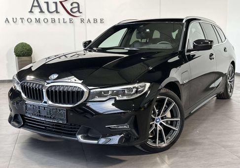 BMW 330, 2021