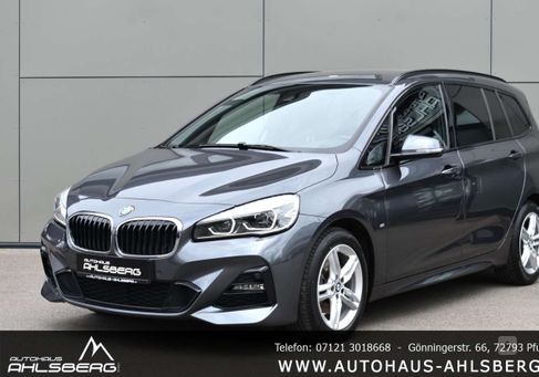 BMW 218, 2021