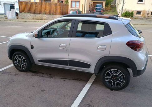 Dacia Spring, 2024
