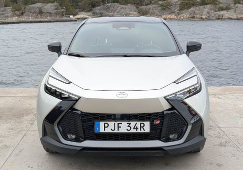 Toyota C-HR, 2024